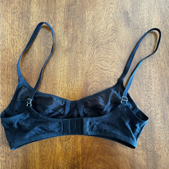 Heist Unlined No Wire Bralette - Picture 3 of 3